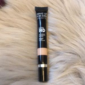 Makeup forever concealer